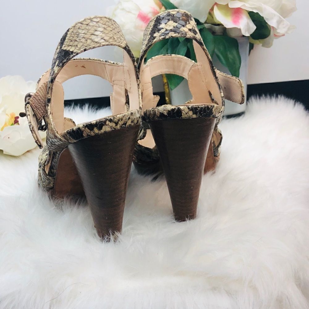 Coach sneak print sandals sz 6B - Picture 6 of 7